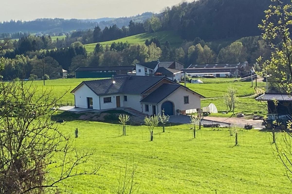 Gite, Au Calme, Avec Vue Imprenable Sur La Nature Environnante Deycimont